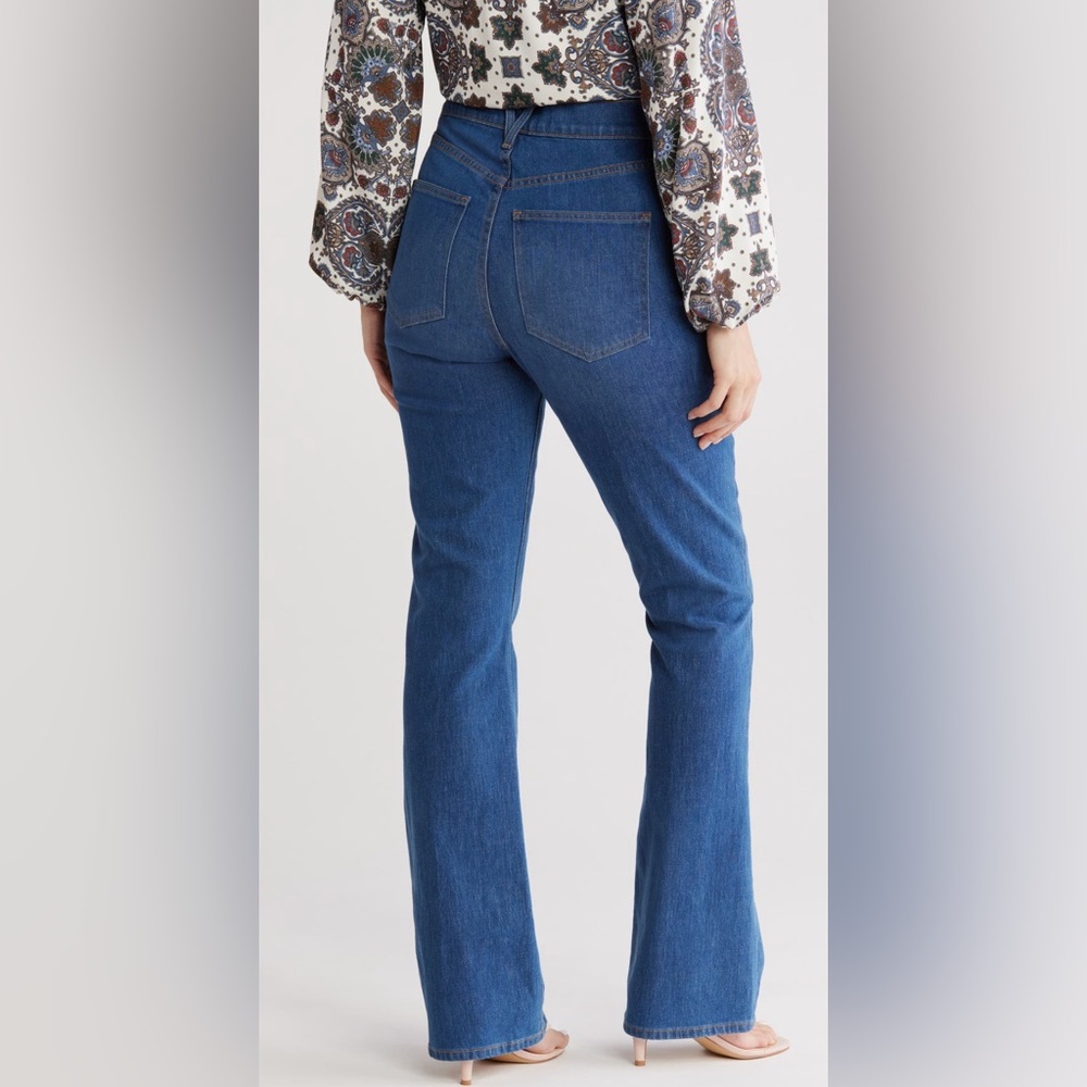 Veronica Beard Mid-Rise Boot cut Jeans. Size 26 - Picture 2 of 15